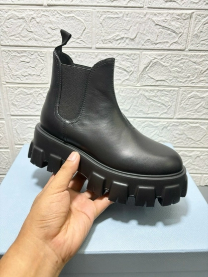 2024 Women Prada black leather short boots MJ00380