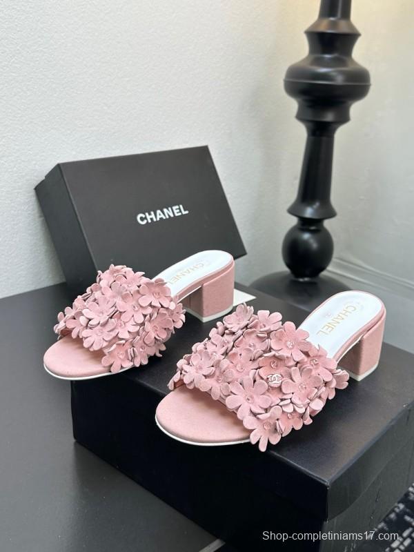 2025/Women Chanel Pink Suede Floral Embellished Block Heel Sandals LY00360(F)