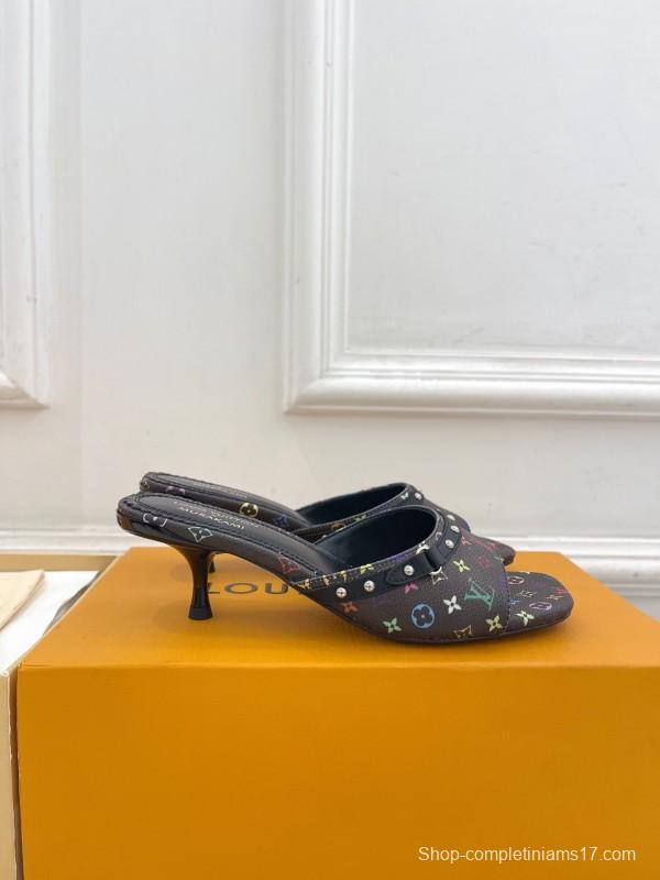 2025 Women Louis Vuitton Black Rainbow Leather Slippers KFY00290