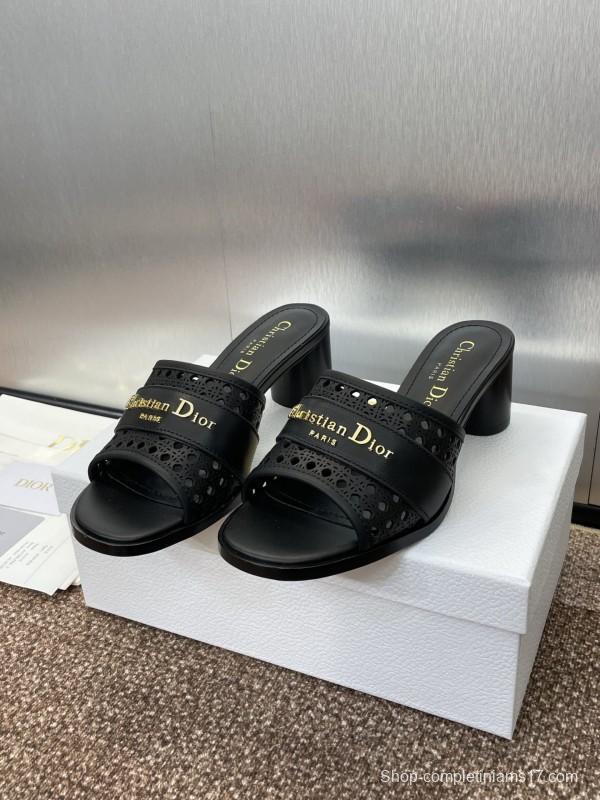 2025 Women Dior Black Leather Slippers KFY00310