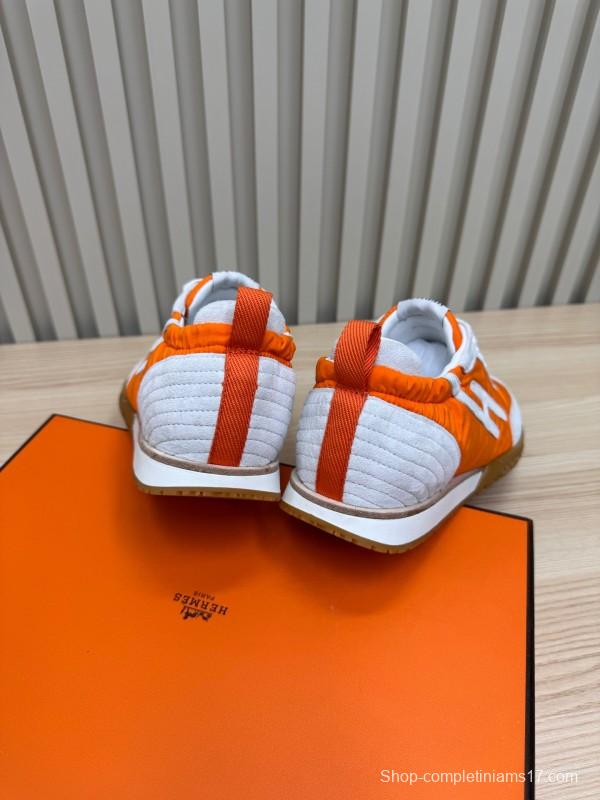 2025 Unisex Hermès White Orange Suede Mesh Sneakers KFY00300