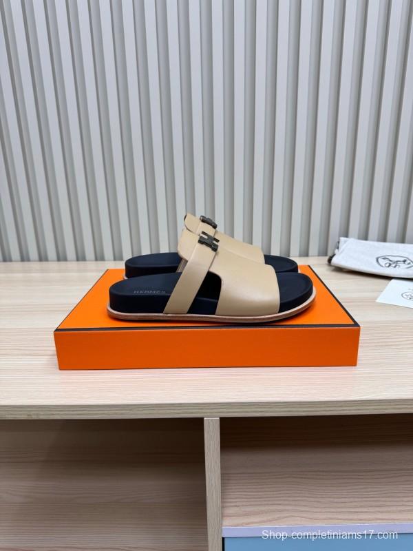 2025 Slippers Hermès Beige Black Leather Slippers