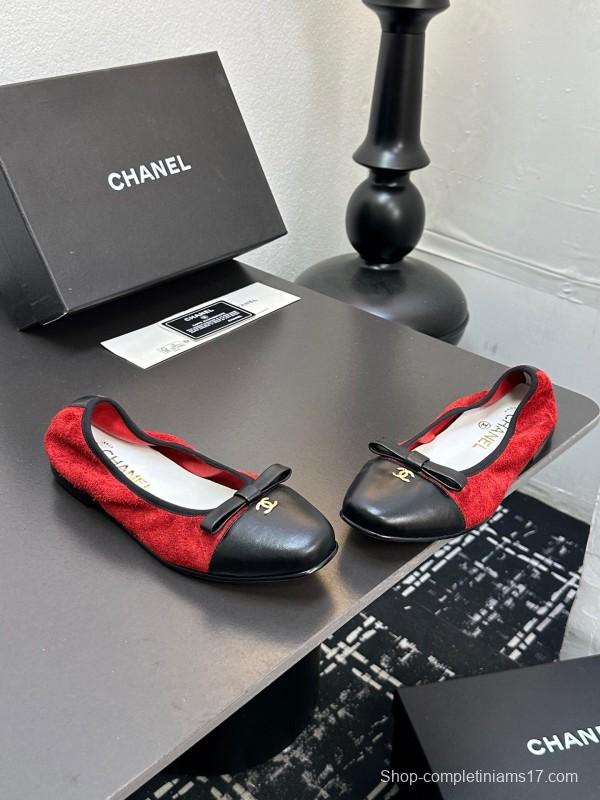 2025 Women CHANEL Red And Black Lambskin Ballet Flats Classic Bow Detail CC Logo LY00360(F)
