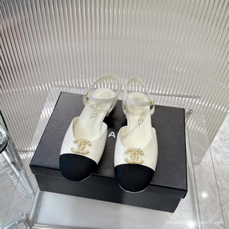 2025 Women Chanel White Black Leather Slingback Flats