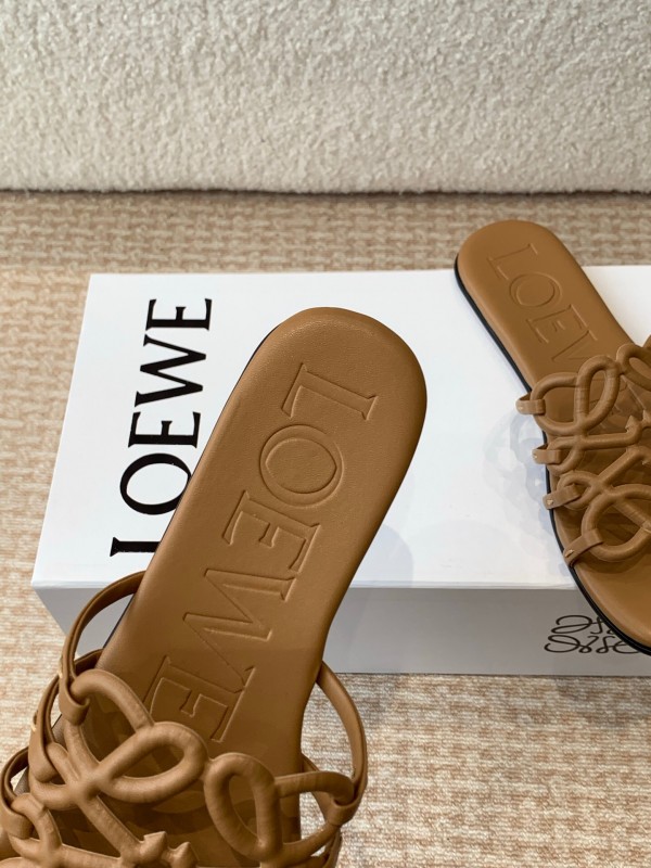 2025 Loewe Brown Leather Slippers KFY00250