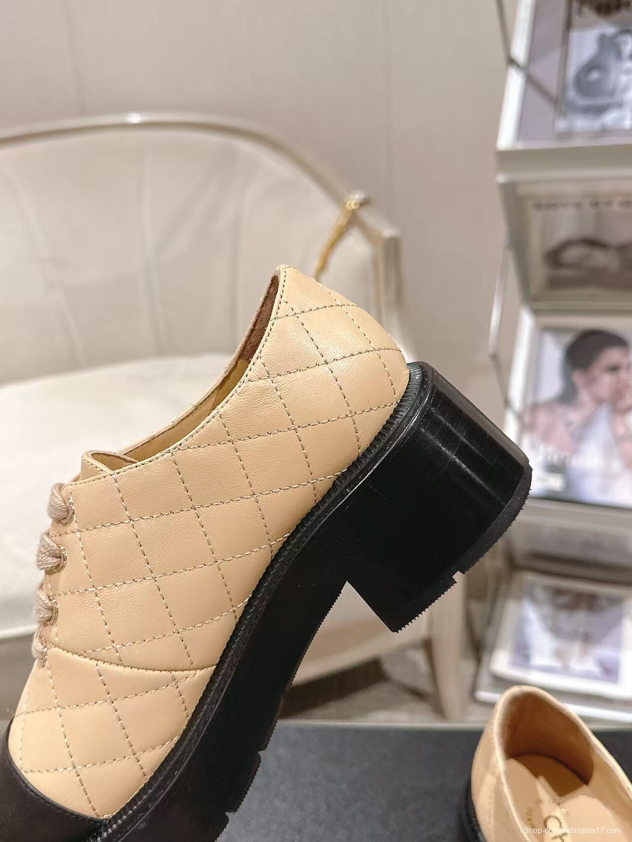 2025 Women Chanel Beige Black Leather Platform Oxford B2099