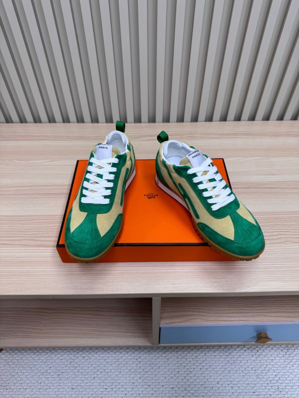 2025 Unisex Hermès Green Beige Suede Down Fabric Sneakers Top Version LY00310