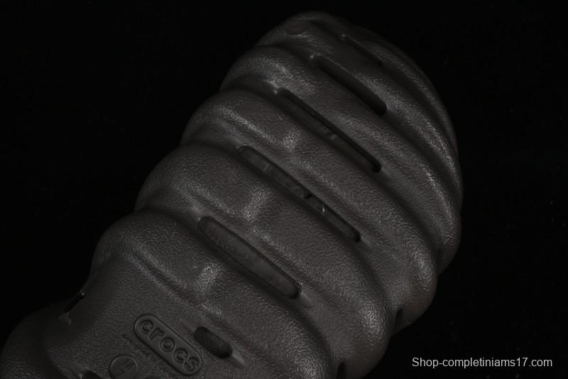 Crocs Bobs Flat Heel Closed Toe Slip-On Beach Clog Sandals - B.D4