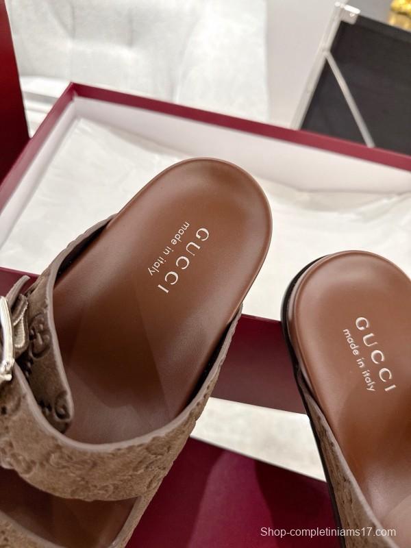2025 Unisex Gucci Brown Leather Slippers Double G Embossed AS00240