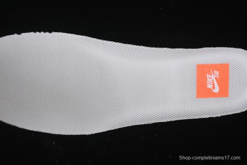 Nike SB Dunk Low Saturn Gold Low-Top Skate Shoes - FJ1674-700