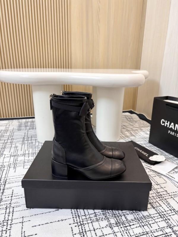 Chanel Classic Chunky Heel Back Zipper Ankle Boots - LY00320