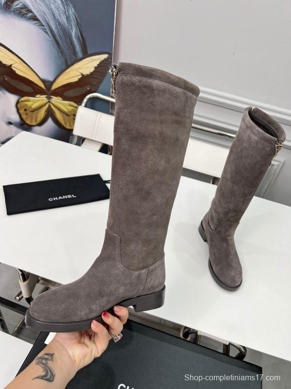 Chanel 2025/SS Quilted Leather Chain CC Logo Flat Ankle Boots - LY00510