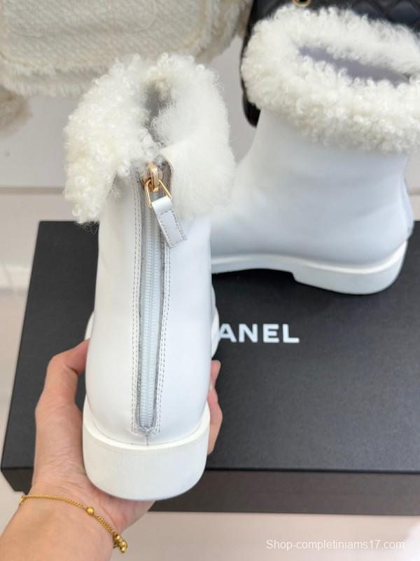 Chanel 25K Series Two-Tone CC Fur Snow Boots - KFY00300