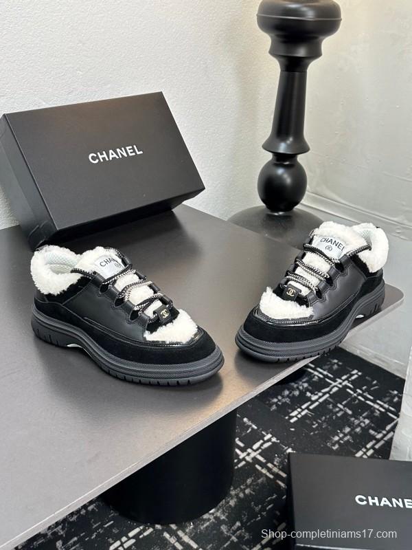 Chanel Spring/Summer 2025 Runway Thick Sole Sneakers - LY00320