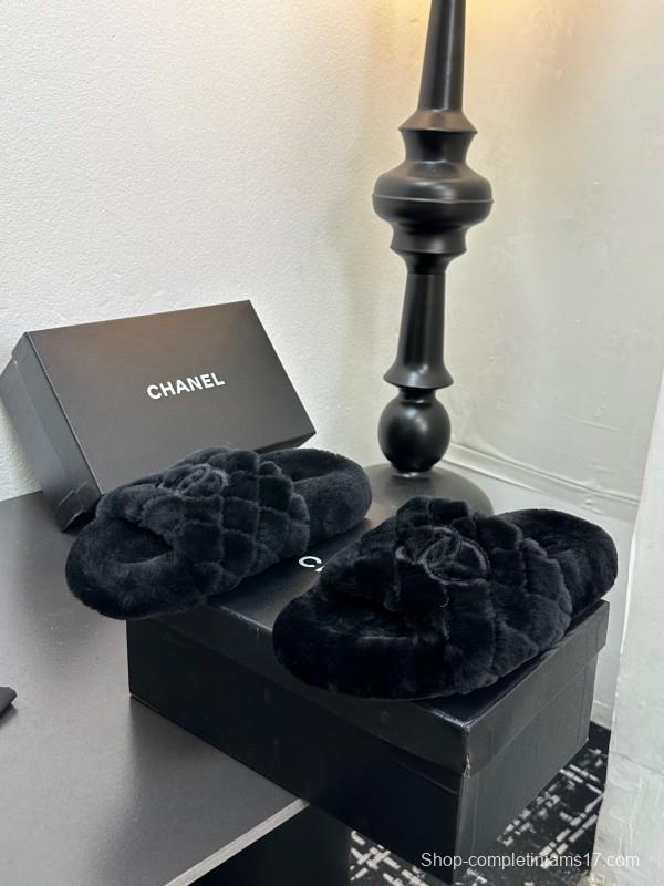 Chanel 2025 SS Fashion Fur Slippers - LY00250