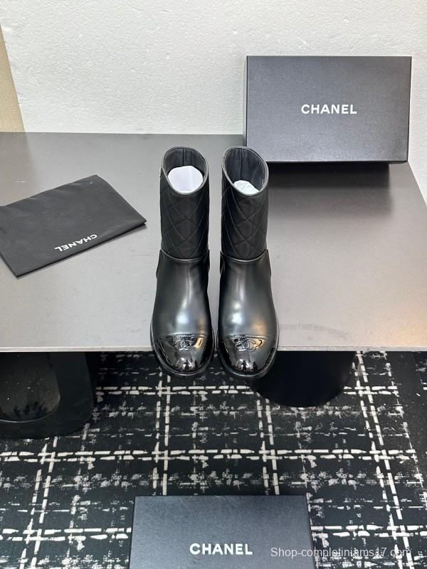 Chanel 2025/SS Short Boots Essential Fall Winter Item - LY00420