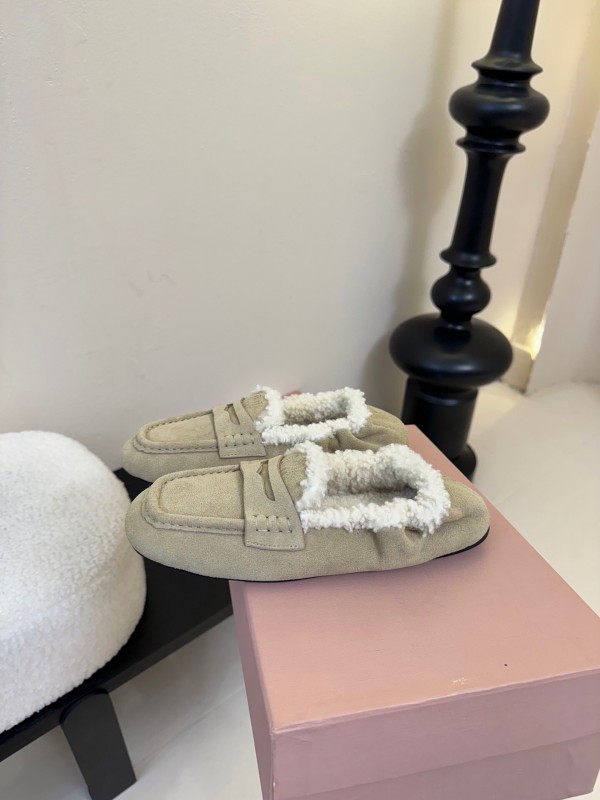 MIUMIU Thick Sole New British Style Wool Loafer Cotton Shoes - KFY00320
