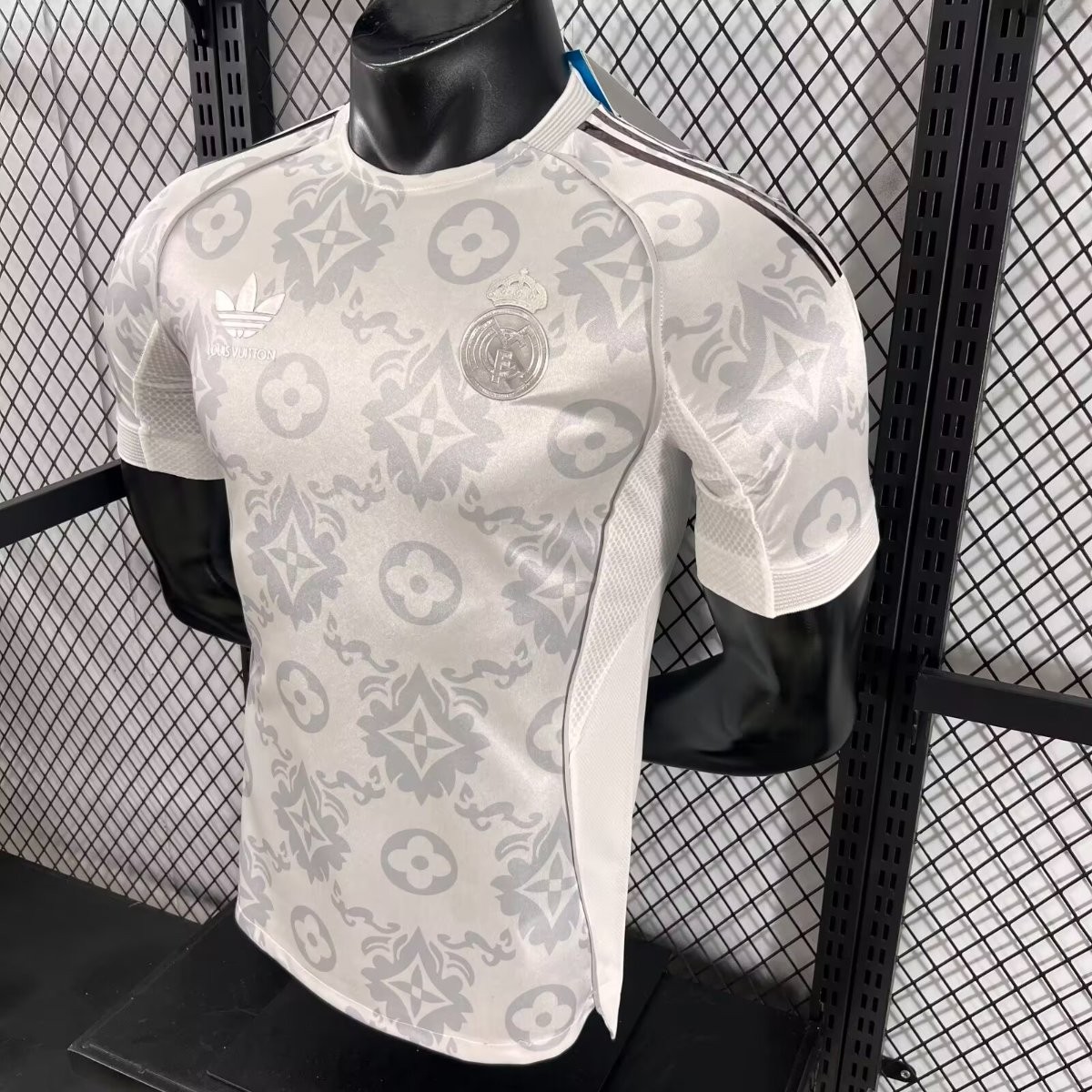 Player Version 25/26 Real Madrid x Louis Vuitton Special Jersey