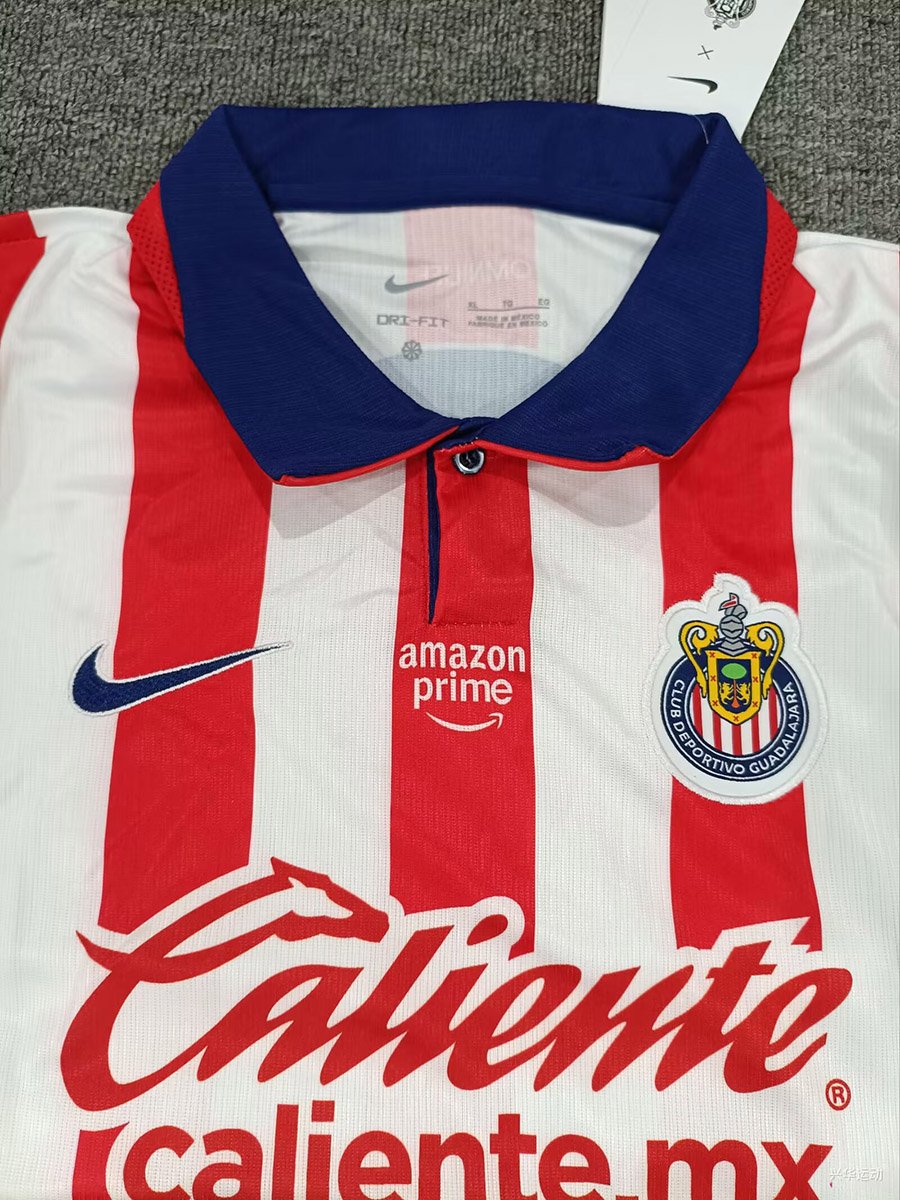 26/27 Women Chivas Home Red White Stripes Jersey